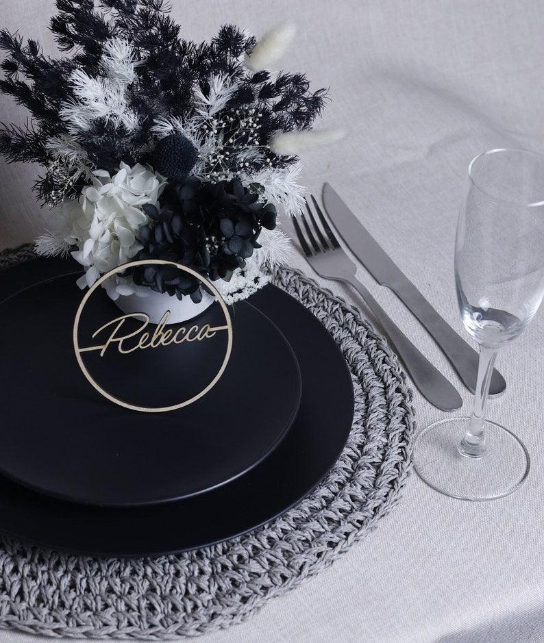 10 Creative Ways to Use Wooden Place Cards at Your Wedding